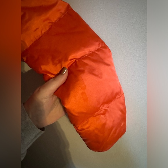 The North Face Puffer Jacket - Picture 5 of 6